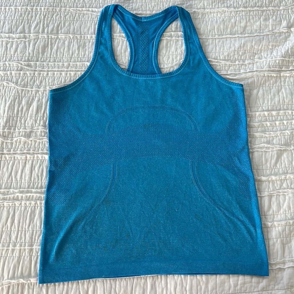 Lululemon Swiftly Tech tank